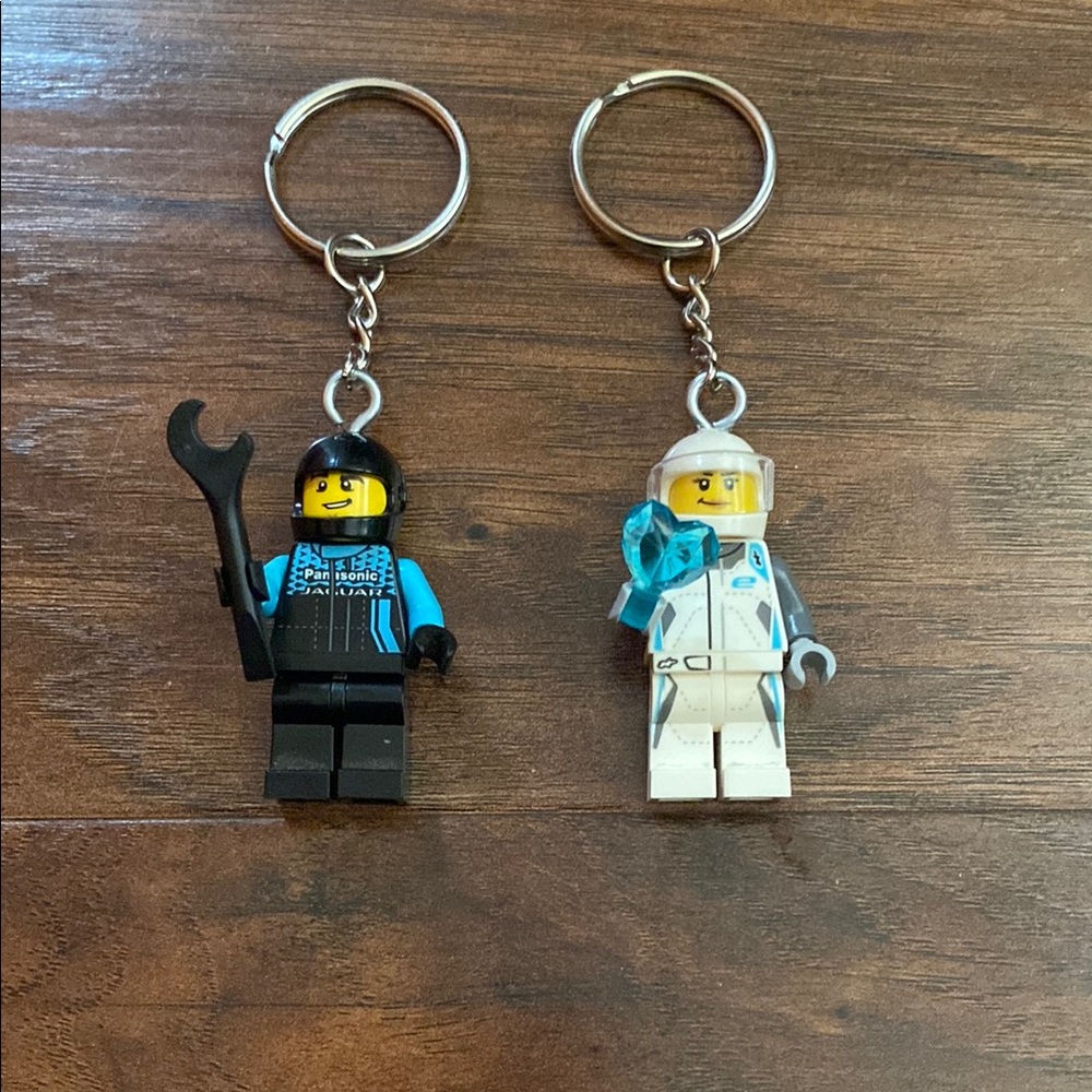 LEGO Minifigure Keychain Duo